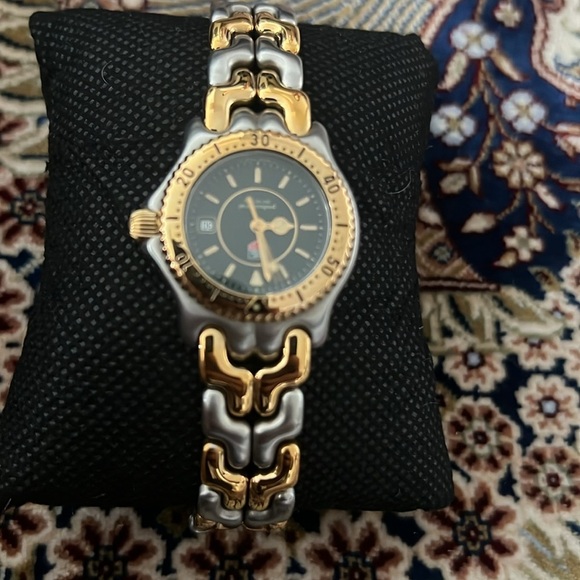Tag heuer women’s Gold and Silver Two-Tone Watch - Picture 3 of 7